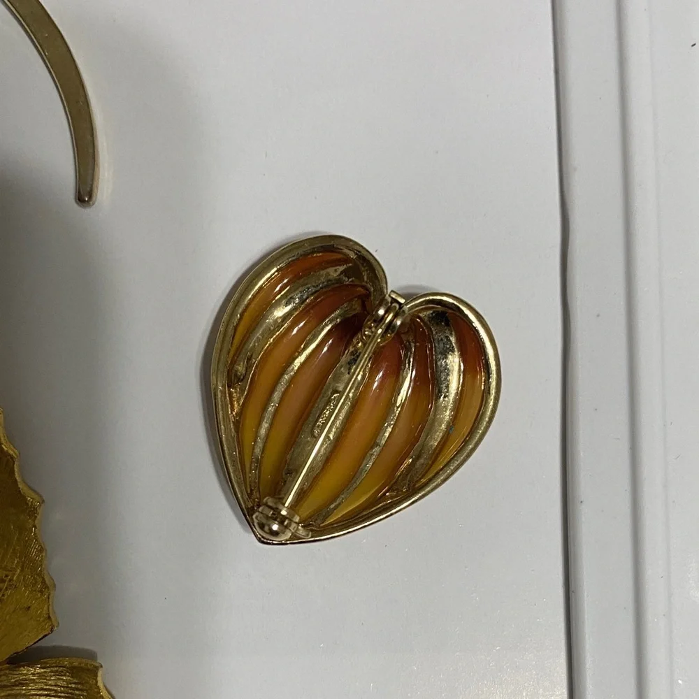 Vintage brooches